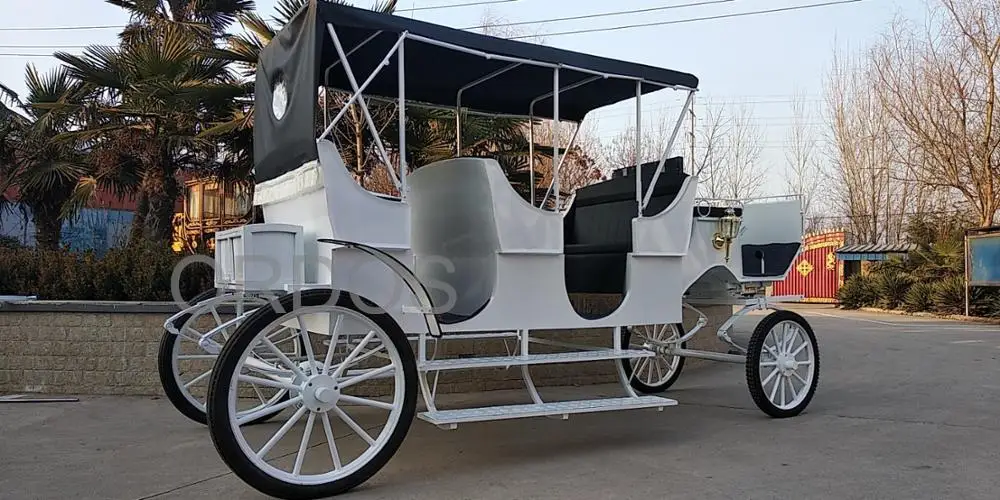 Chinese handmade special sightseeing horse carriage transportation vehicle