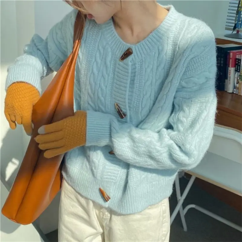 Knitted Top for Women Grey Round O Neck Winter Button Ladies Sweaters Cardigan Y2k Fashion Korea Autumn 2024 Warm Crochet Jumper