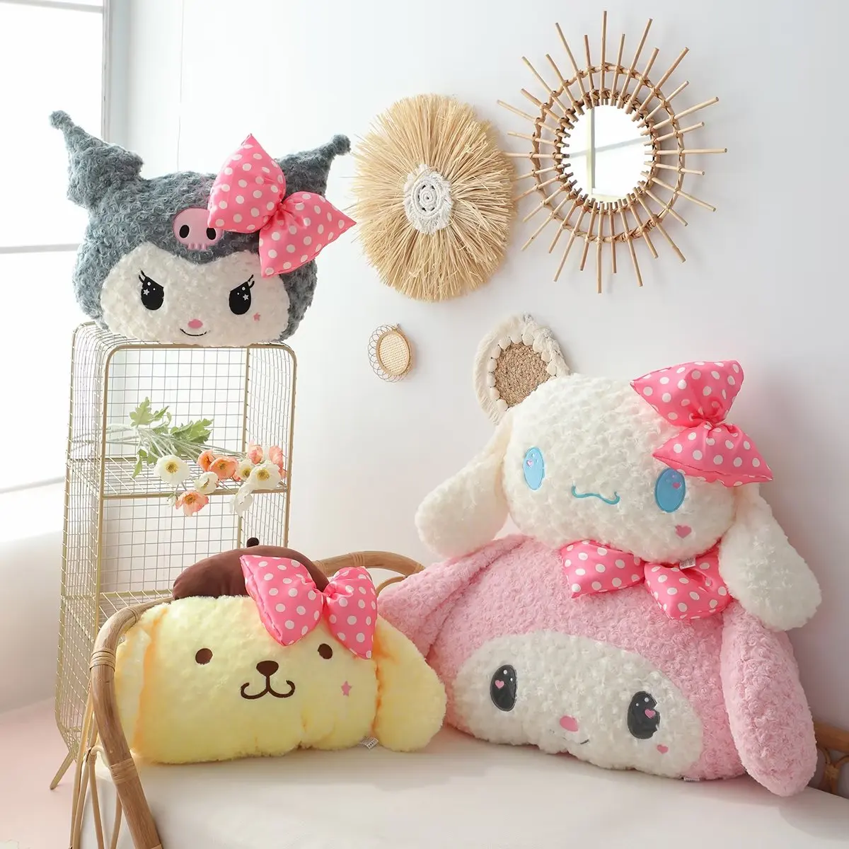 

Подушка-одеяло Sanrio Kuromi Kawaii С мультяшными животными 2 в 1, автомобильная дорожная набивная Милая подушка для детей и девушек, подарок