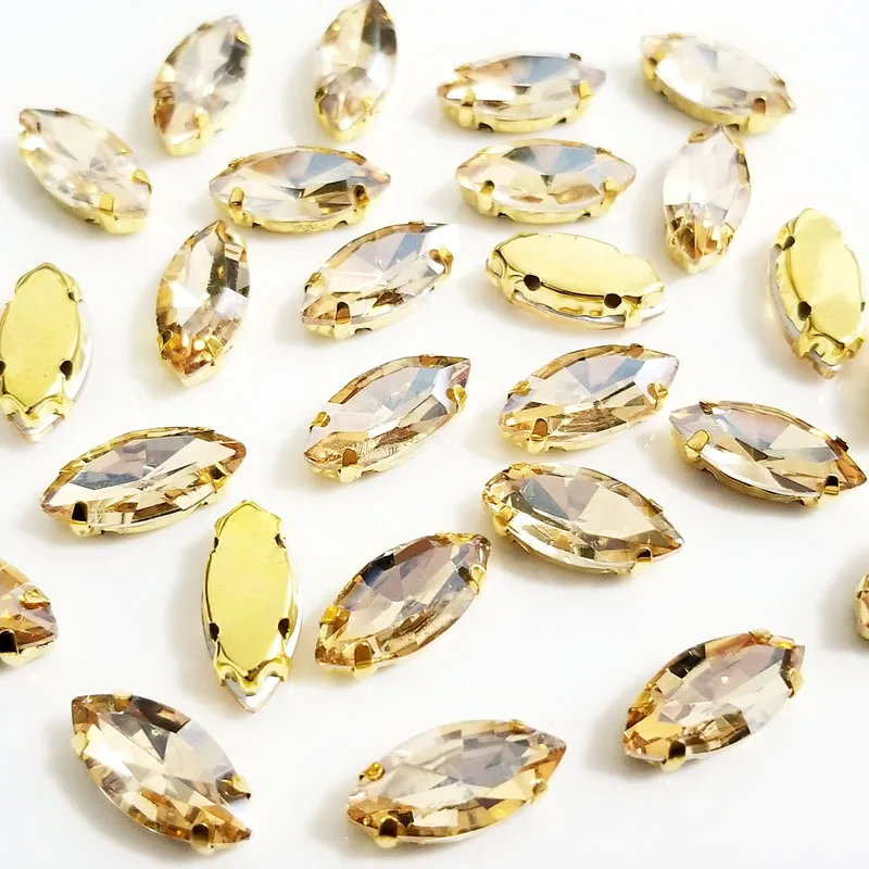 

Champagne Horse Eye Shape Glass Crystal Rhinestones with Holes, Golden Base Sew on Stones, Diy Clothing Accessories