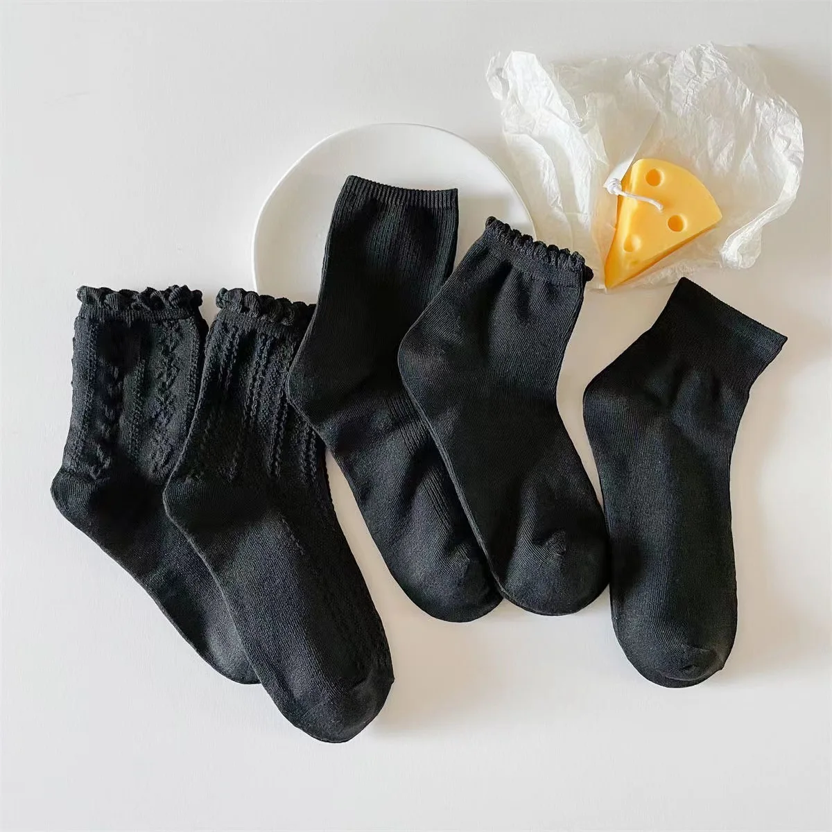 5/10 Pairs Universal JK Socks Sweat-absorbent Cotton Socks New Lace Middle-tube Solid Color Socks Four Seasons Women's Socks