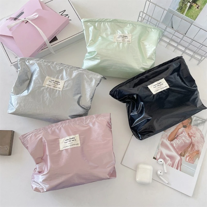 Simple Shiny Sequins Silver Clutch Cosmetic Handbag Makeup Bag Portable Women Toiletries Skincare Storage Bag Organizer Pouch