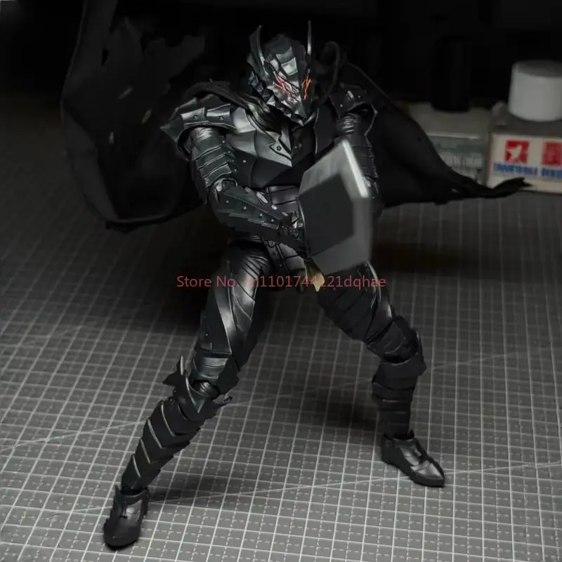 Disponibile Fabbrica Berserk Guts Berserker Armor Action Figure Modello Statua Anime Regalo da collezione per fan per adulti Edizione da collezione