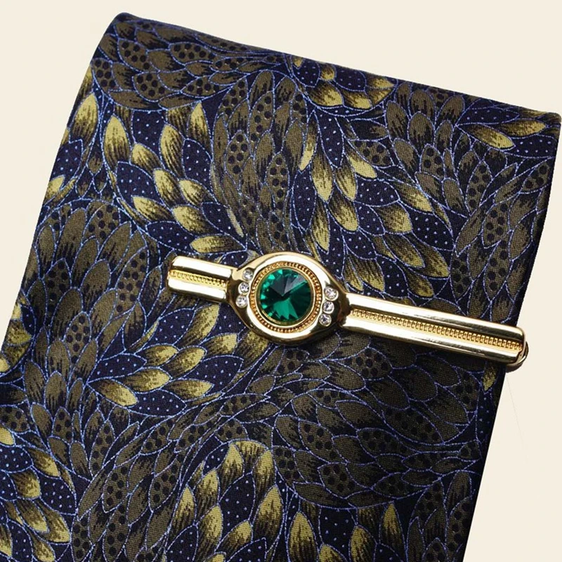 FLEXFIL Luxurious for mens Tie Clip Brand Necktie Emerald Male High Quality Classic golden Color Wedding Charm Tie Clip