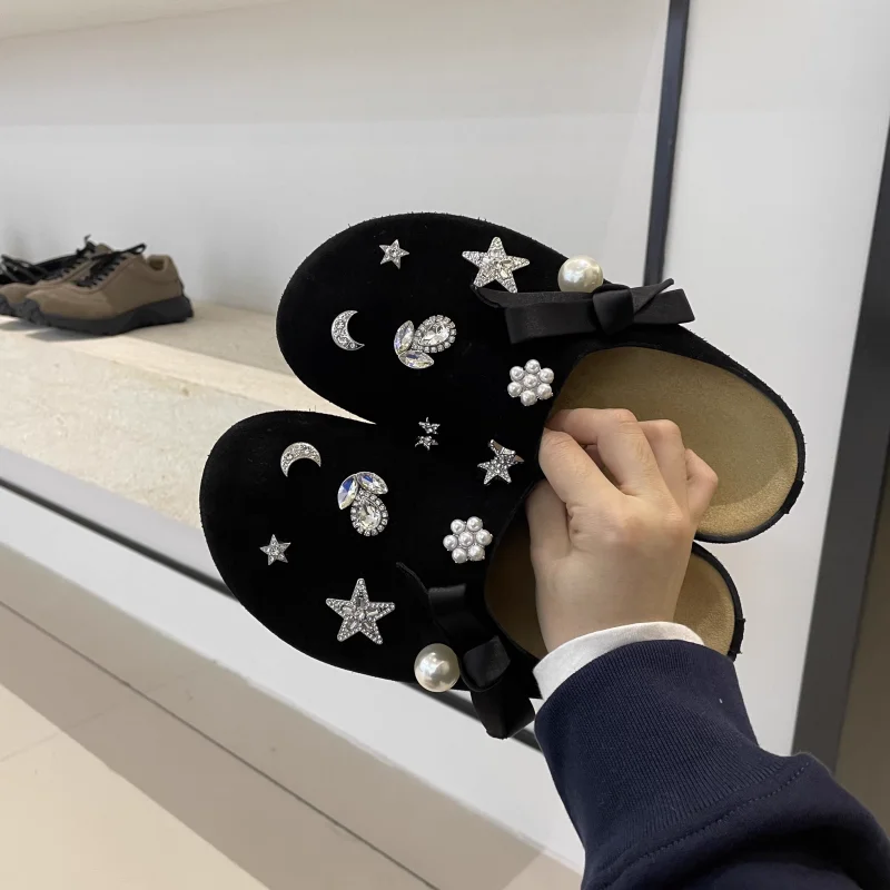 New Fashion Flannel Women Mules Luxury Designer Slippers Women Slip Closed Flat Shoes Women Comfortable Slingback Sandals Women