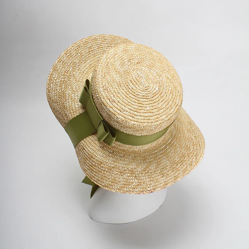 Stylish Green Butterfly-Knot Straw Sun Hat for Women, Perfect for Spring and Summer Beach Vacation