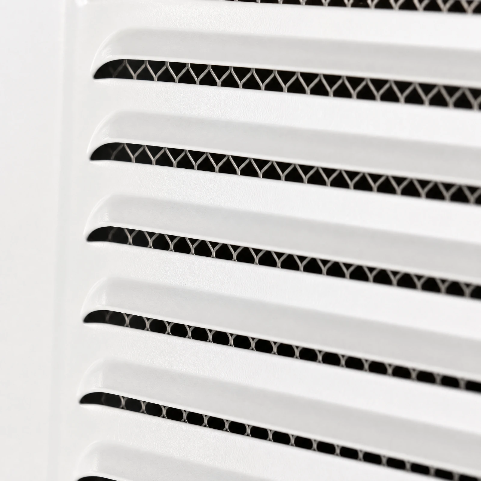 White Metal Exterior Vent Grille Baked-Painted Finish Ventilation Grille with Shielded Mesh Louvered Wall Vent Heavy-Duty
