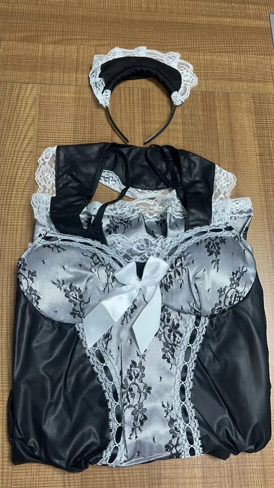 Women's Cute Maid Costume Halloween Cosplay French Maid Costume Adult Lolita Anime Servant Dress view 5