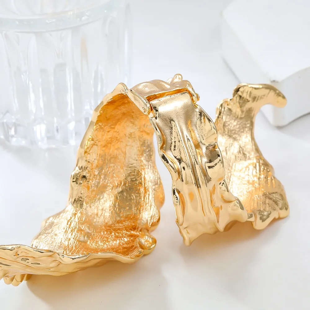 Fashion Hip-hop Leaf Alloy Bracelet Chunky Bohemian Hip Hop Bracelet Punk Exaggerated Exaggerated Metal Handwork