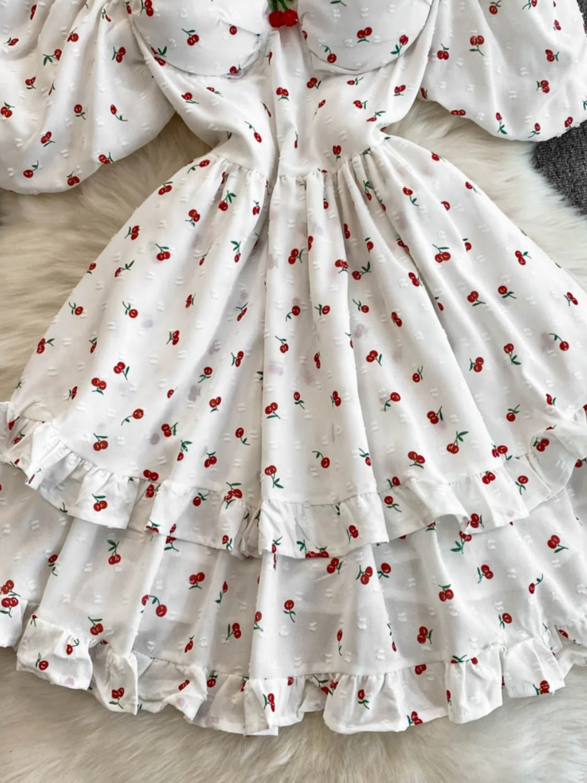 Vestido Curto Off-oulder com Estampa de Cereja para Mulheres, Verão, Cintura Alta, Saia em Camadas, Estilo Coreano, Manga B...