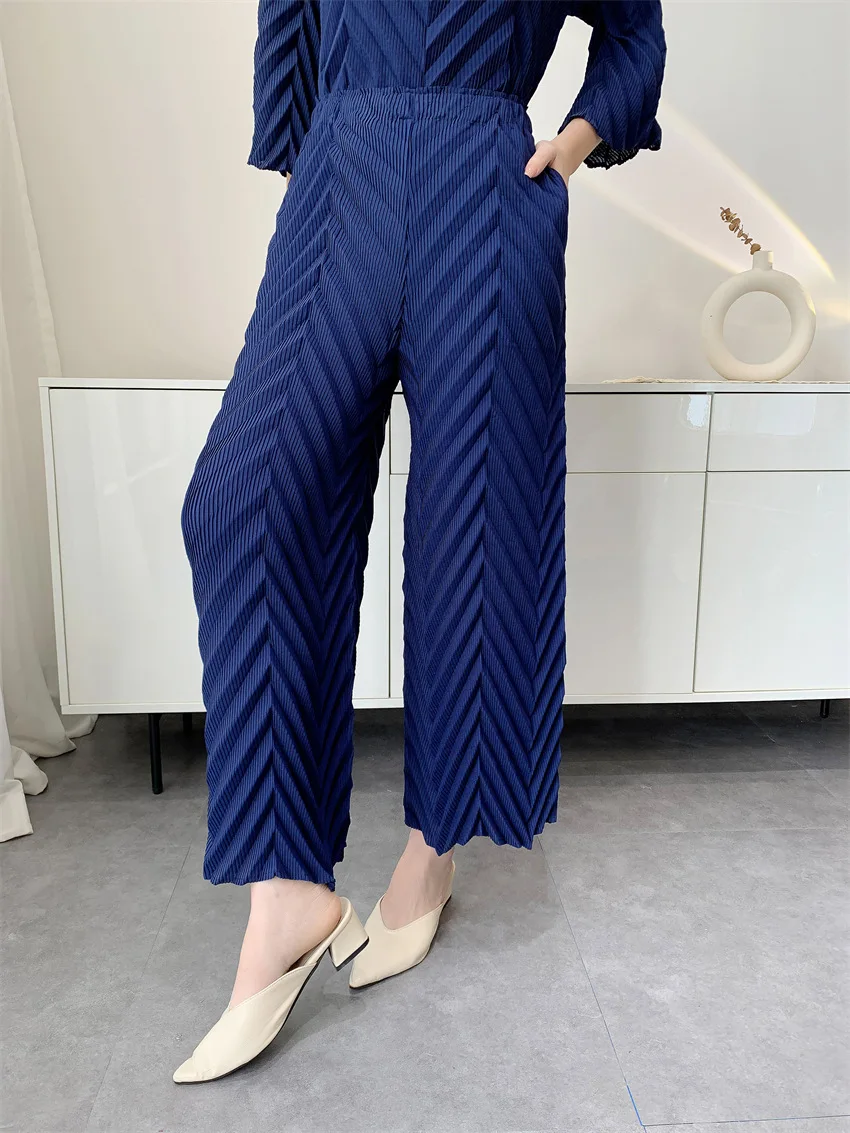 Miyake Hand-pleated Women's Casual Solid Color Loose Large Size Elastic Waist Wide Leg Pants