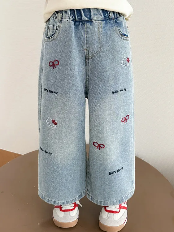 

Модные повседневные широкие джинсы для девочек: свободные брюки для малышей, стильные и удобные, на весну и осень