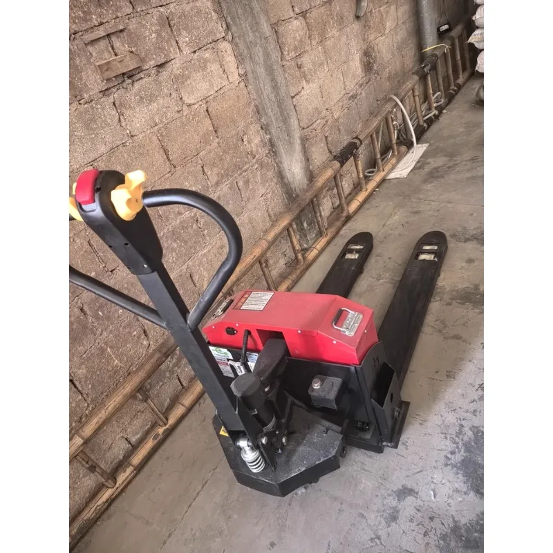 شاحنات البليت الهيدروليكية الكهربائية عربات يدوية يدوية مع طاقة بطارية مدمجة لتعامل مع المواد الصناعية والخدمات اللوجستية