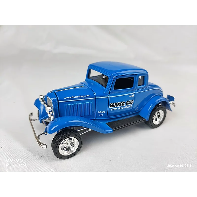 

Литая под давлением сумка Farber в масштабе 1:25, 2017, модель автомобиля из сплава Ford, Коллекционная игрушка, подарок, сувенир, демонстрационный орнамент