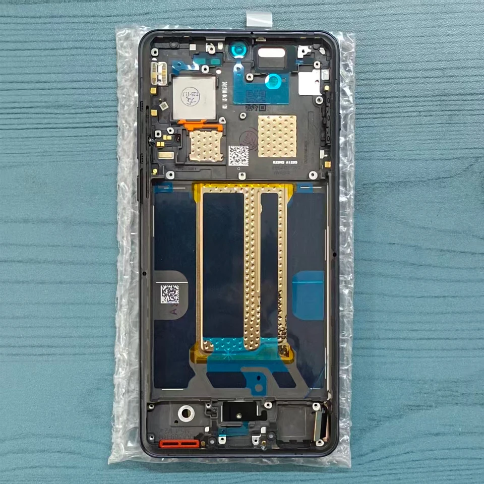 トミページ Top-notch quality 6.82'' 120hz LTPO AMOLED For OnePlus 13 LCD