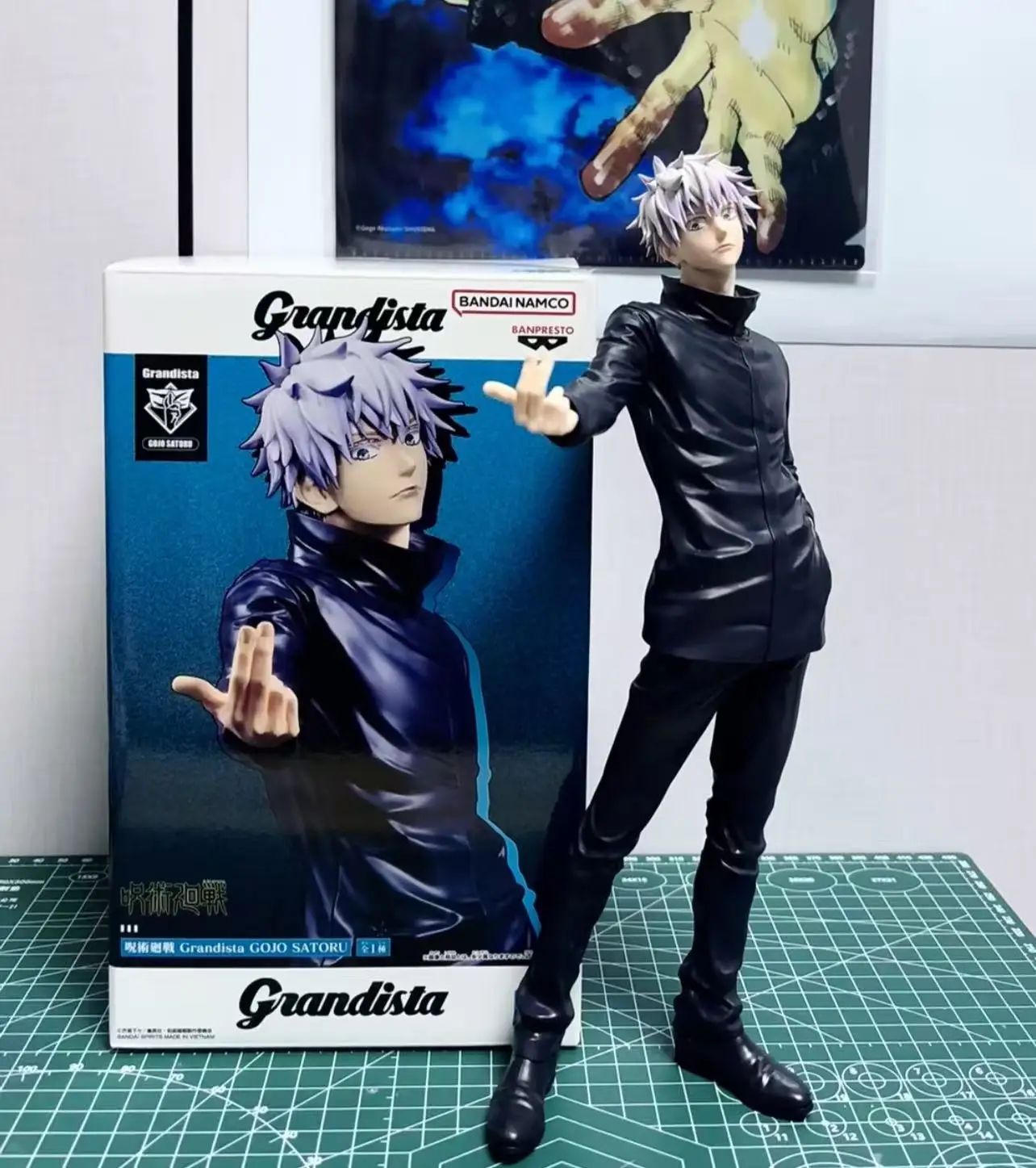 

В наличии: Оригинальная фигурка Bandai Banpresto Jujutsu Kaisen Grandista Gojo Satoru из ПВХ, 27 см, модель для декора, новая в коробке.