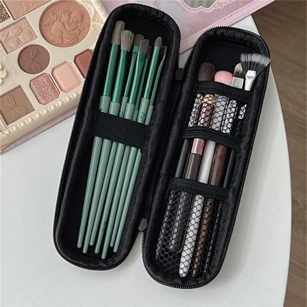 1 قطعة فرشاة للمكياج مقسم حقيبة أنثى المحمولة السفر حمل على فرشاة صغيرة قلم الحواجب عينيه فرشاة حقيبة التخزين