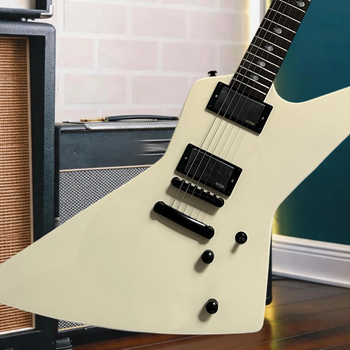 Off White Explorer V Shape Electric Guitar Rosewood Fingerboard HH Pickups 3-Knob Fixed Bridge High Distortion Stage Guitar