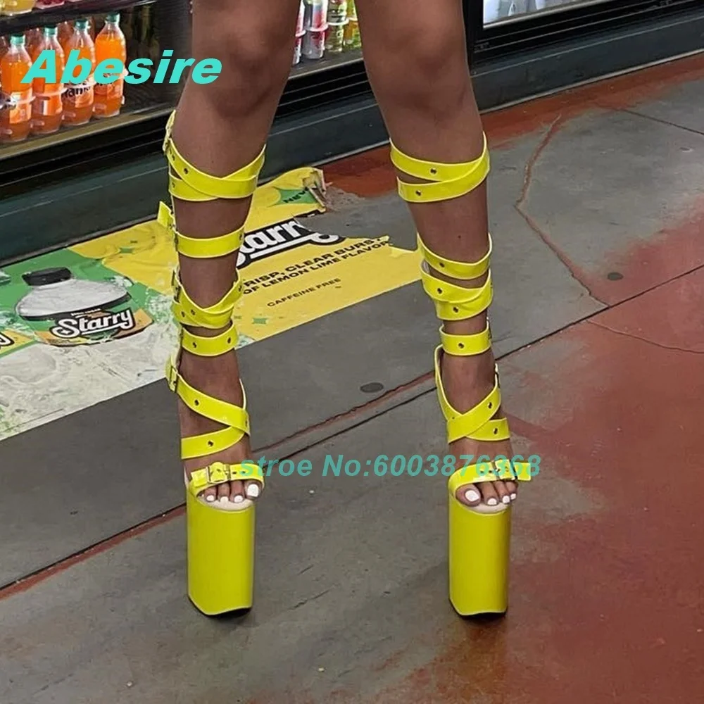 

Новые женские туфли на шпильке 23 см/9 дюймов с платформой, открытым носком, мульти-застежками и элементами пэчворка, на молнии, для дерзких девушек