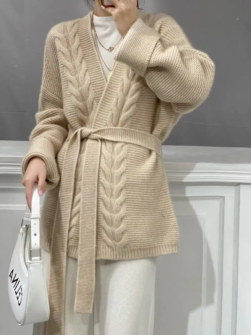 

Fall/winter new cashmere cardigan women's V-neck heavy padded belt long knitted coat lazy sweater outside.