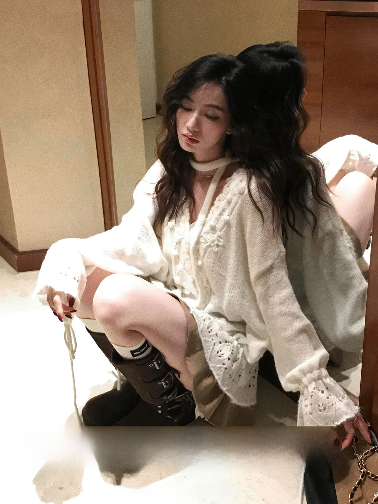 

Handwritten Moonlight Knitted Cardigan Women's Loose Fit Long Sve V-Ne Warmth Autumn Winter Faion Straight Cut Sle