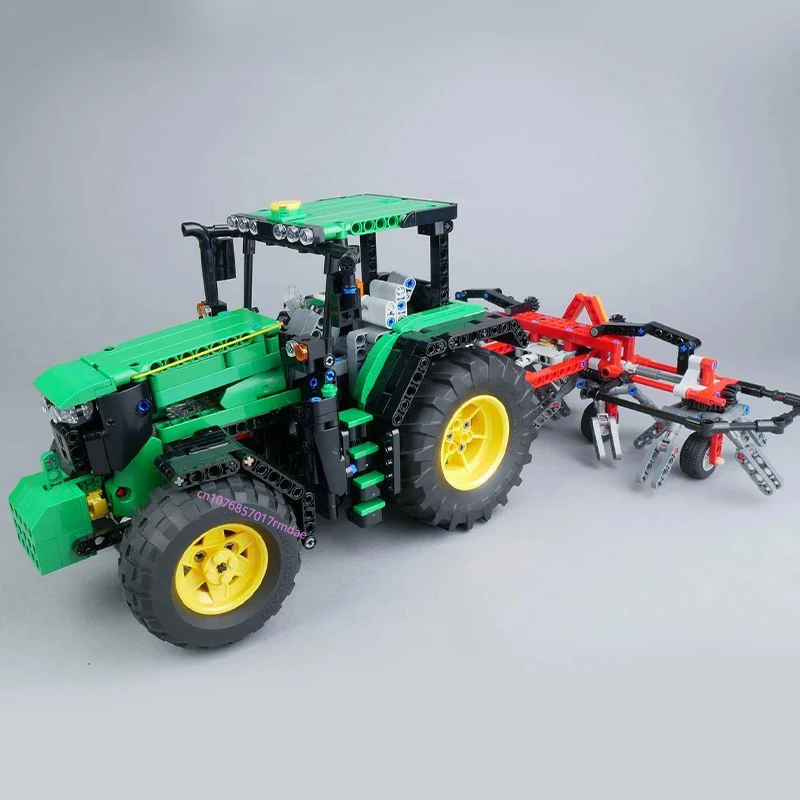 NEW 1008pcs Moc Farm John Dered 6130R Tractor model DIY creative ideas Children Toy birthday Gift Technology building blocks