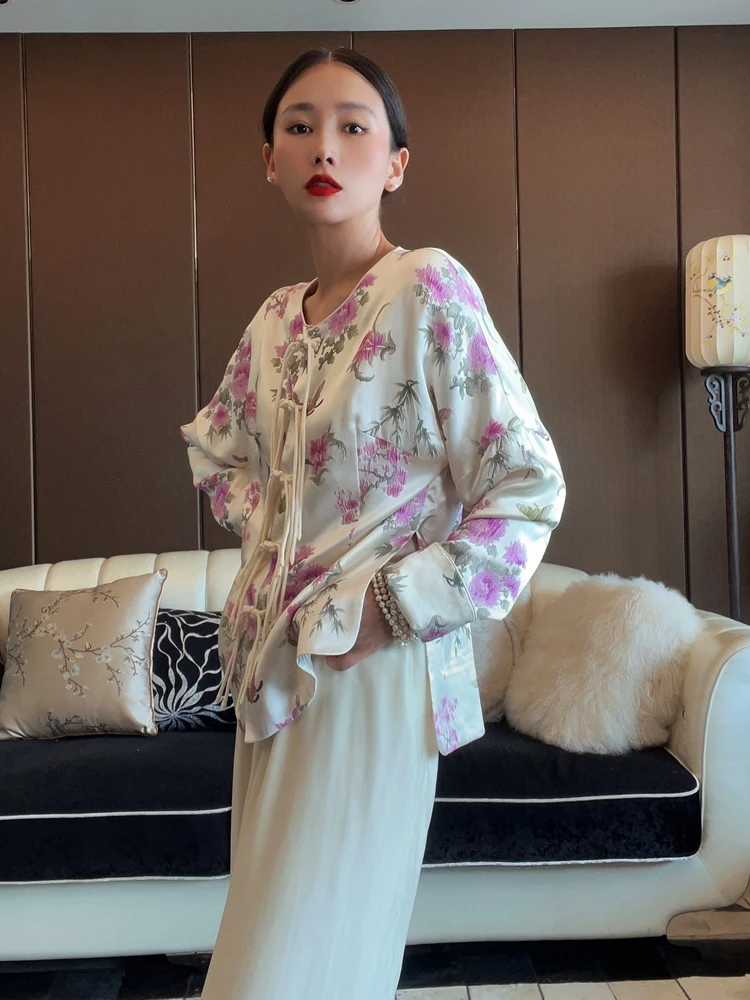 

Silk Embroidered Tassel Waist Cinching Women's Top Button up Commute Sle Faionable Autumn Wear Breathable round Ne or...