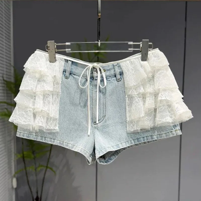 Women's Sweet Spicy Lace Patchwork Denim Shorts 2026 Summer Petite Ruffle Trim Hot Pants Fashion Versatile