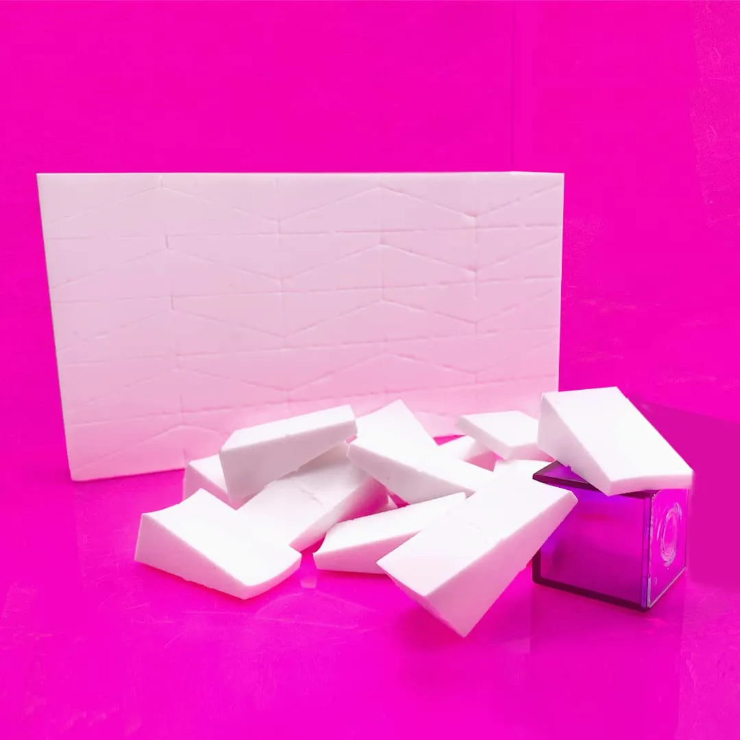 100 個のくさび形美容スポンジ小さな三角形パウダーパフドライとウェット両用スタジオメイクアップスポンジ台形パウダーパフ