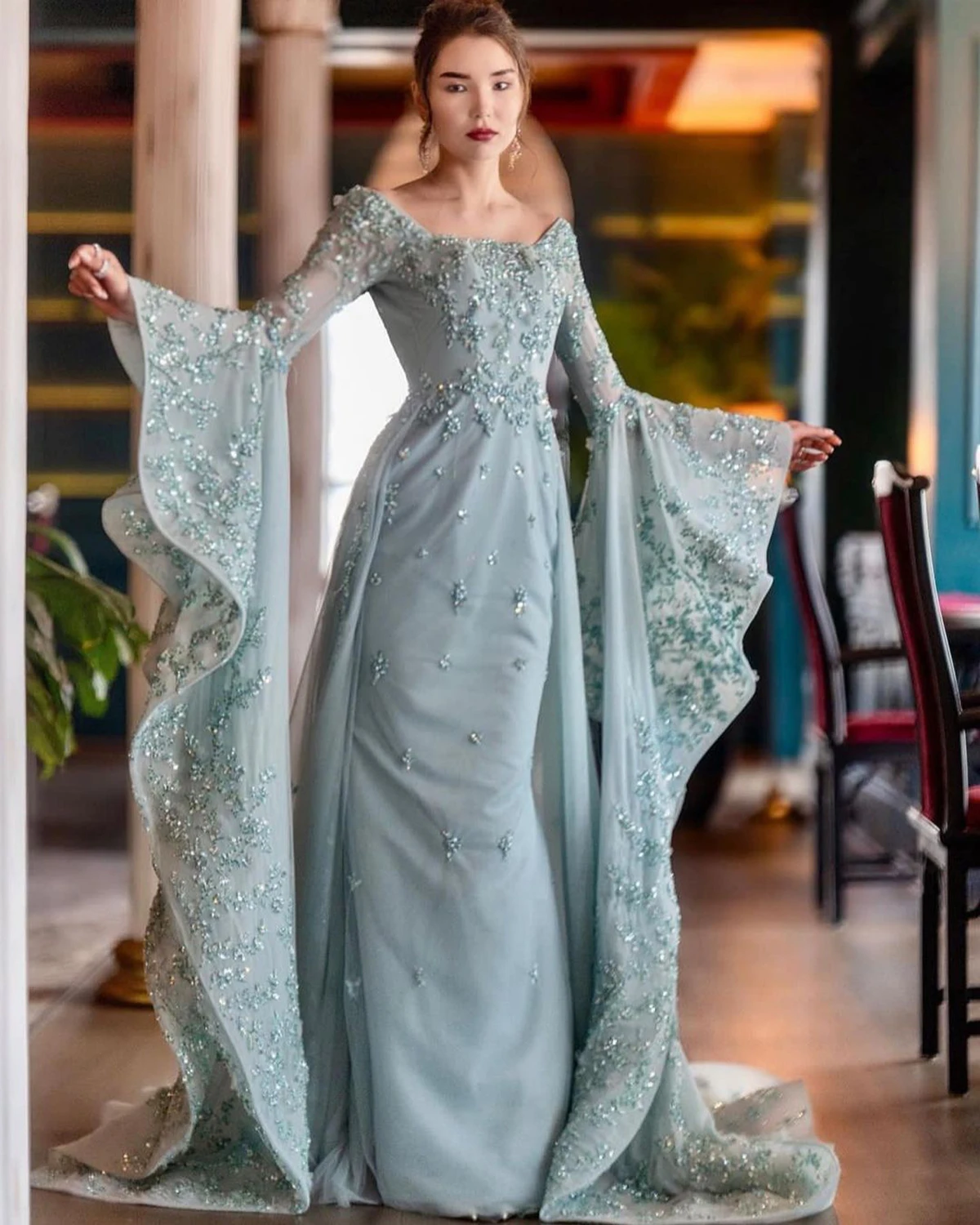 Exquisite Evening Dresses Super Long Big Sleeves Appliques Lace Special Occasion Pants Gowns Custom Made Sweep Train Prom Dress