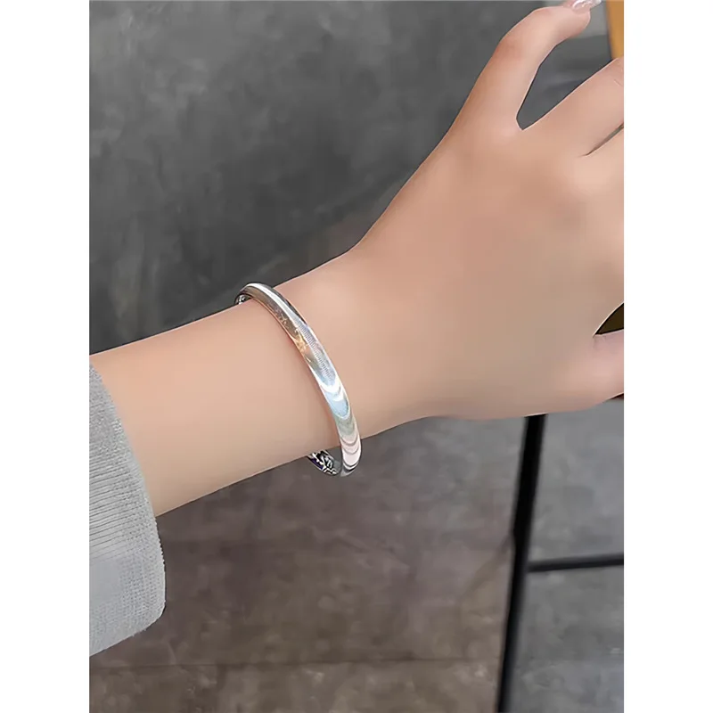 

9999'S Eye Sterling Silver Women, Solid Closed Design, Niche Style, Youthful Bracelet