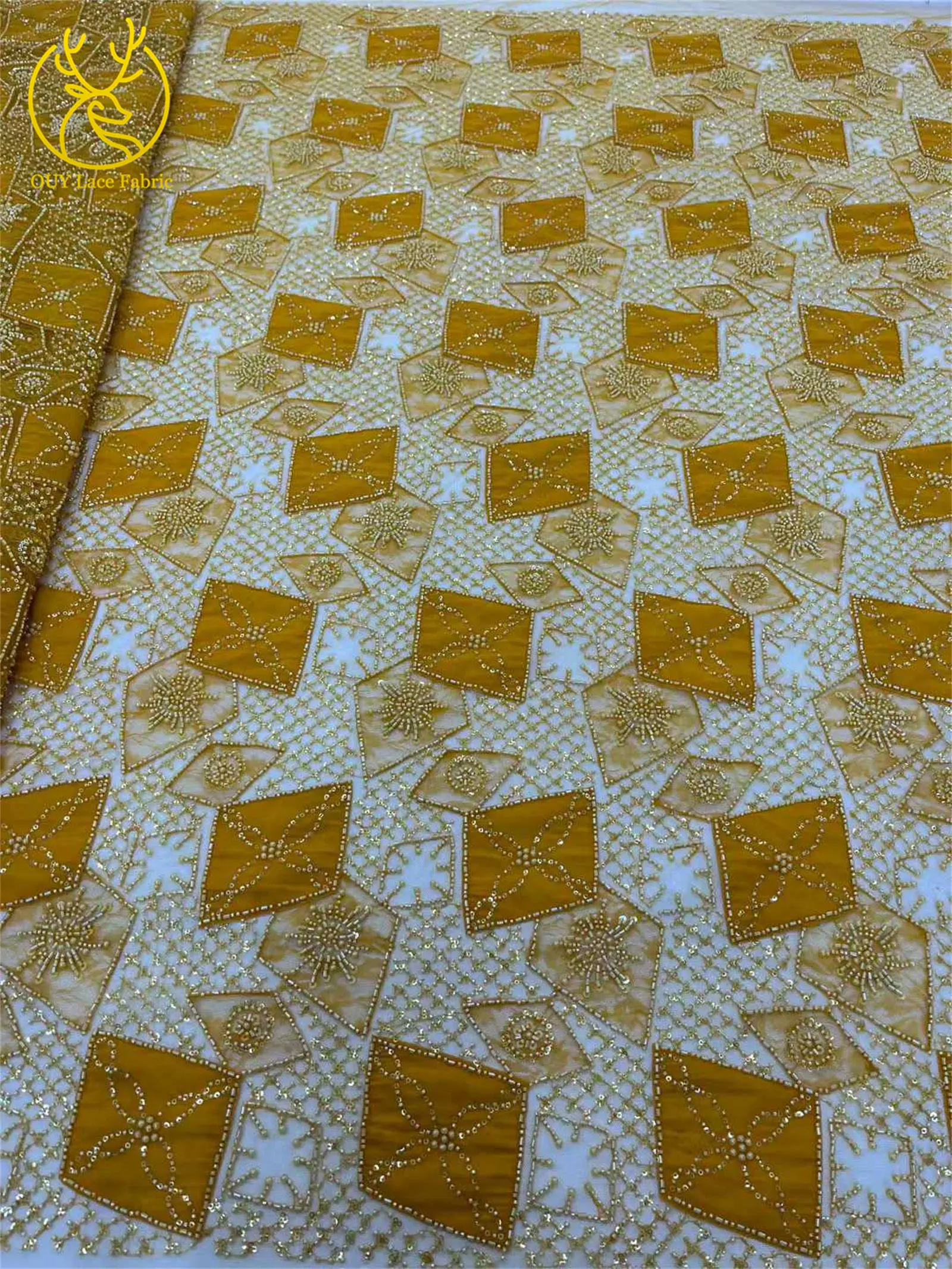 2025 Tessuto di pizzo con perline nigeriane 2025 Tessuto di pizzo africano francese con paillettes di alta qualità Abito da sposa per cena Materiale da 5 metri