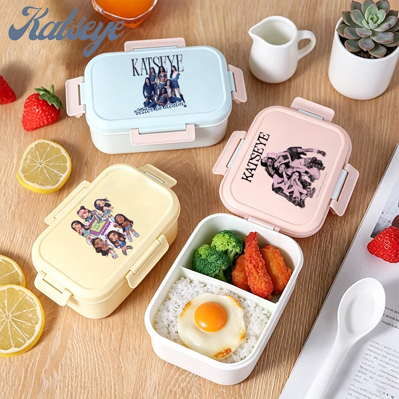 Katseye Große, einlagige Bento-Box mit Löffel, Cartoon-Print-Lunchbag für Studenten, Kpop-Mode, Lebensmittelbehälter