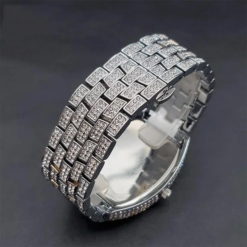 ساعة غجرية للرجال من نوع برميل النبيذ الماسي بالكامل للرجال اتجاه الهيب هوب الراقية