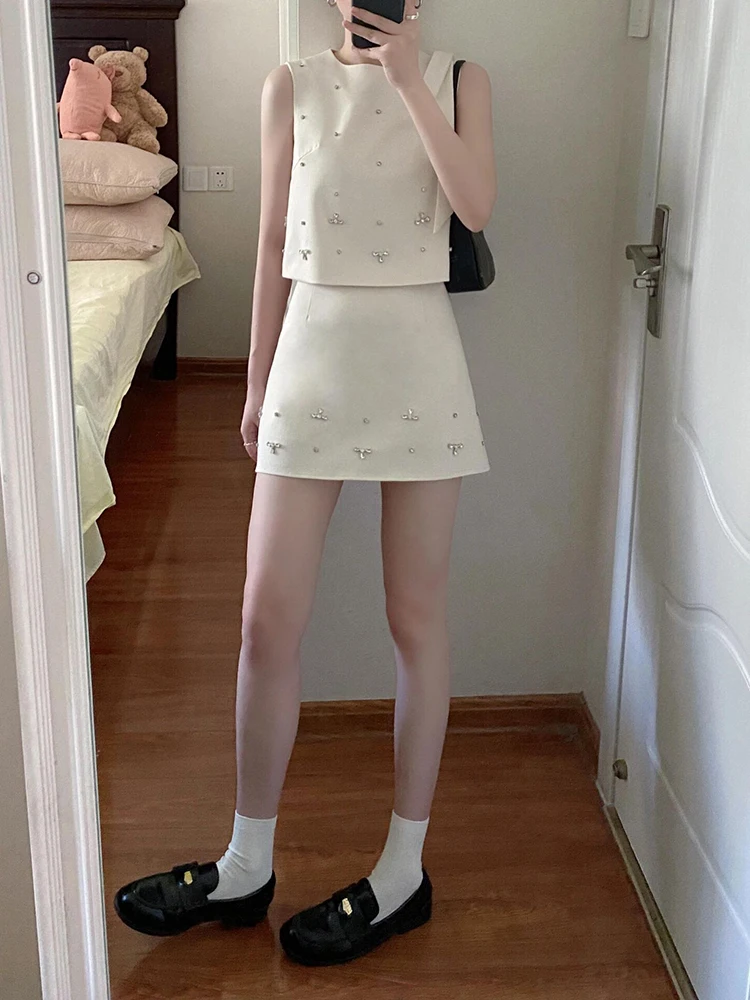 

Elegant White Sleeveless Vest Top And Short Skirt Two-Piece Set Fashion Slimming Summer Outfit round Neck Student Work Uniform