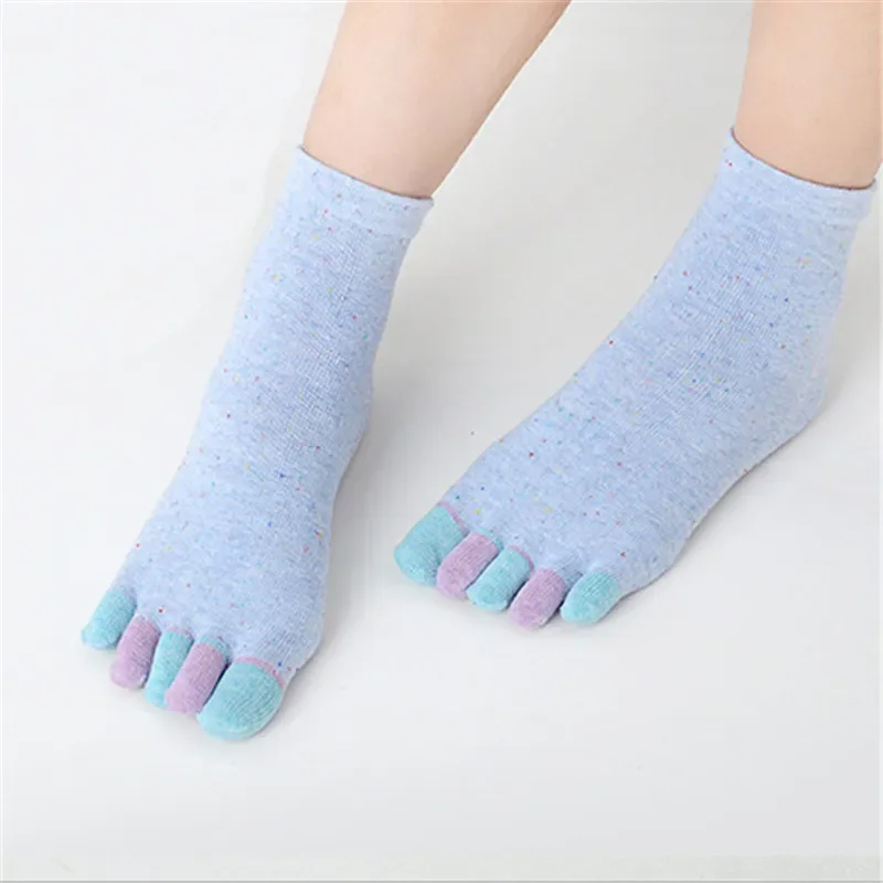 Fashion Women's Five Toe Socks 1Pairs/Set Solid Color Cotton Tube Socks Female Kawaii5 Finger Colorful Sock Pilates Massage Sock