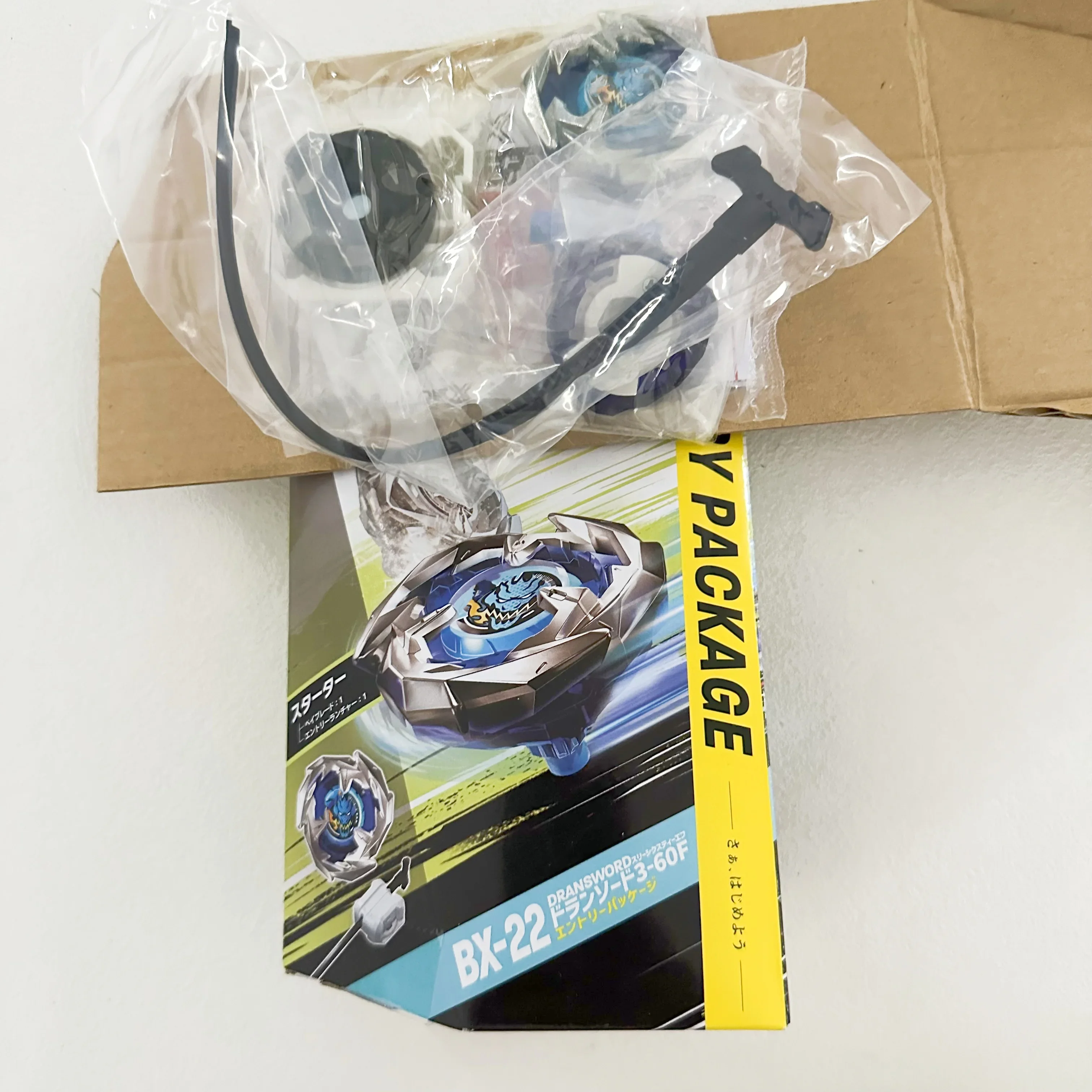 

ПОДЛИННЫЕ TAKARA TOMY Beys BEYS BX-22 Dransword 3-60F Battle X Новый с оригинальным упаковочным набором