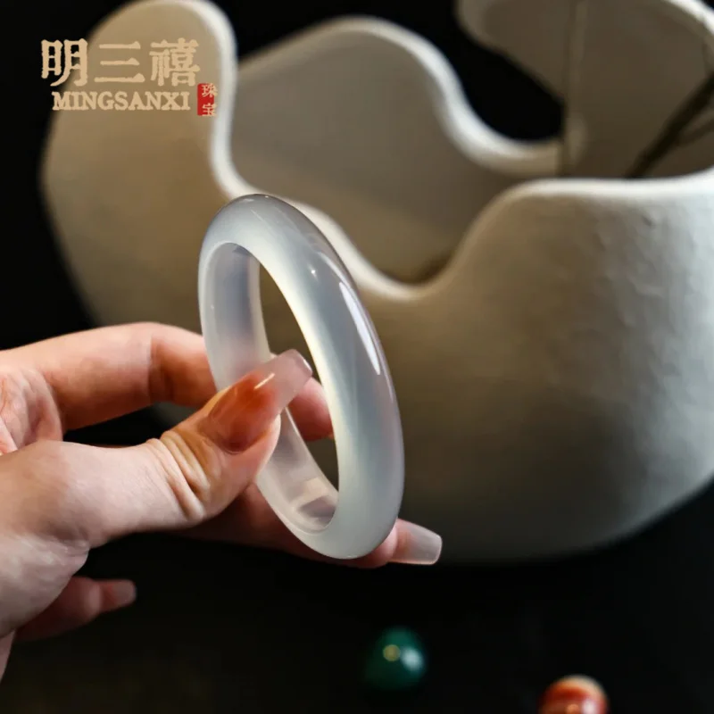 

Natural chalcedony bracelet for women, white moonlight ancient style, young girl's lychee jelly agate narrow bangle, jadei