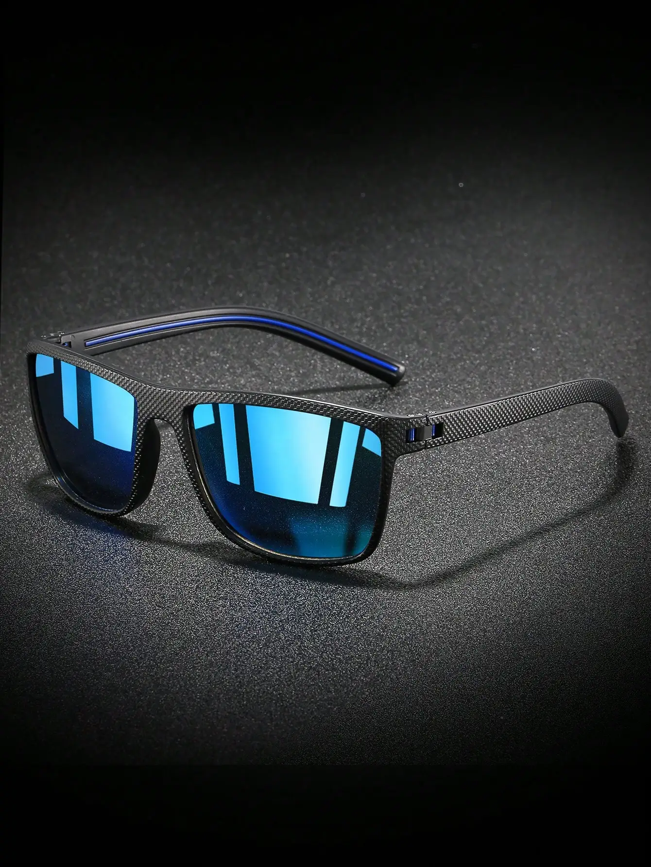 

Men's Square Carbon Fiber Frame Polarized Sunglasses with Blue Mirror Lens for Outdoor Sports