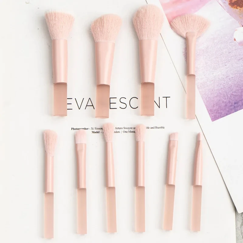 Christmas gift New Mini Makeup Brush Set 10PCS Eyeshadow Loose Powder Brush Travel Portable Soft Hair Makeup Tools