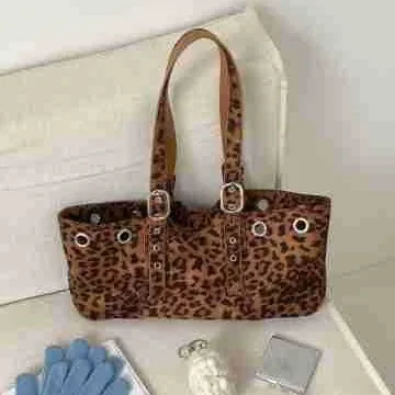 

Luxury Hollow Studded Shoulder Bag Faux Suede Designer Bags for Women Handbags and Purses Leopard Rivet Shopper Tote NEW Clutch