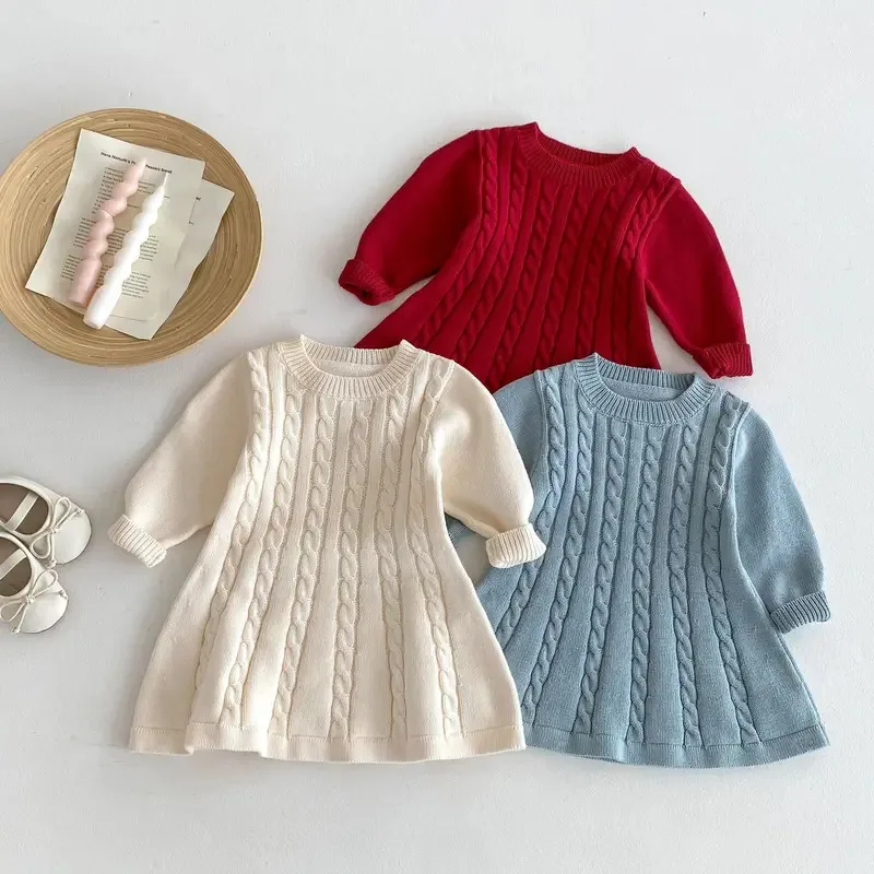 The new Korean version of the girl long -sleeved knitted dress spring and autumn girl children's knitted hoods, old baby dress