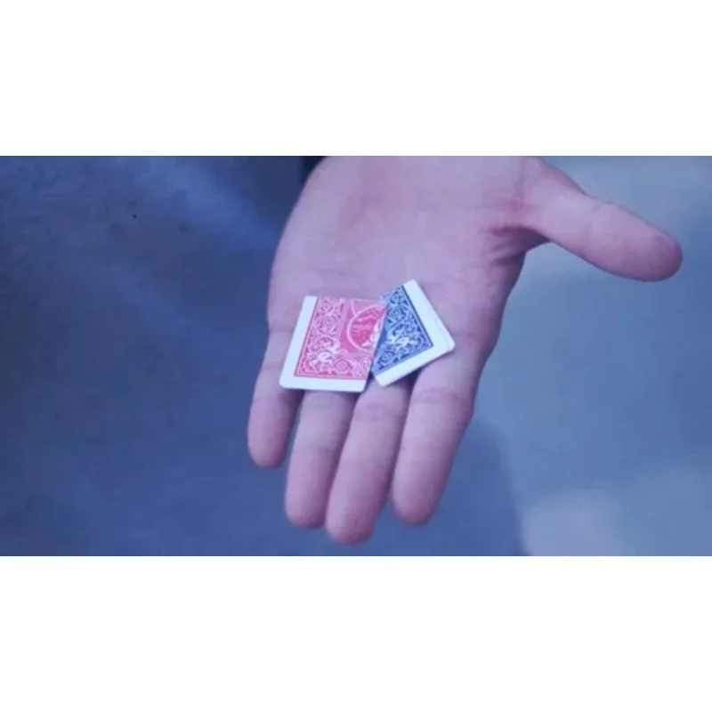 Pezzo di fuga (espedienti e istruzioni online) di Zihu Close up Trucchi magici Illusioni Carta Oggetti di scena magici Carte da mago Divertimento