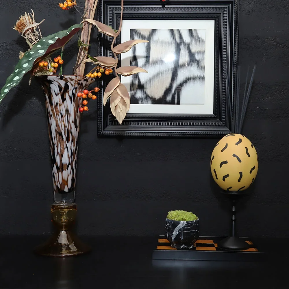 

Современные абстрактные желтые керамические птичьи яйца, простые глазурованные настольные принадлежности для ароматизации, эмалированная модель для гостиной, морская модель