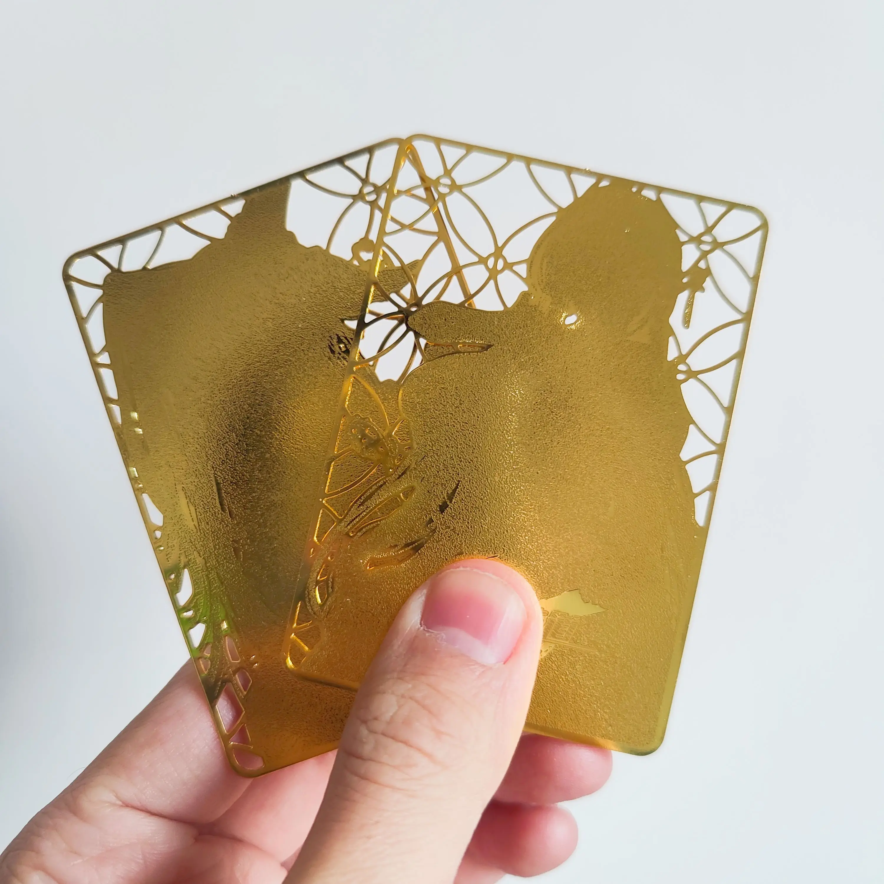 Diy NIKKE: آلهة النصر المجوفة المعدنية ذاتية الصنع بطاقات أنيمي لعبة هدية ضوء النجوم ومضات الملونة فلاش أنيمي لعبة