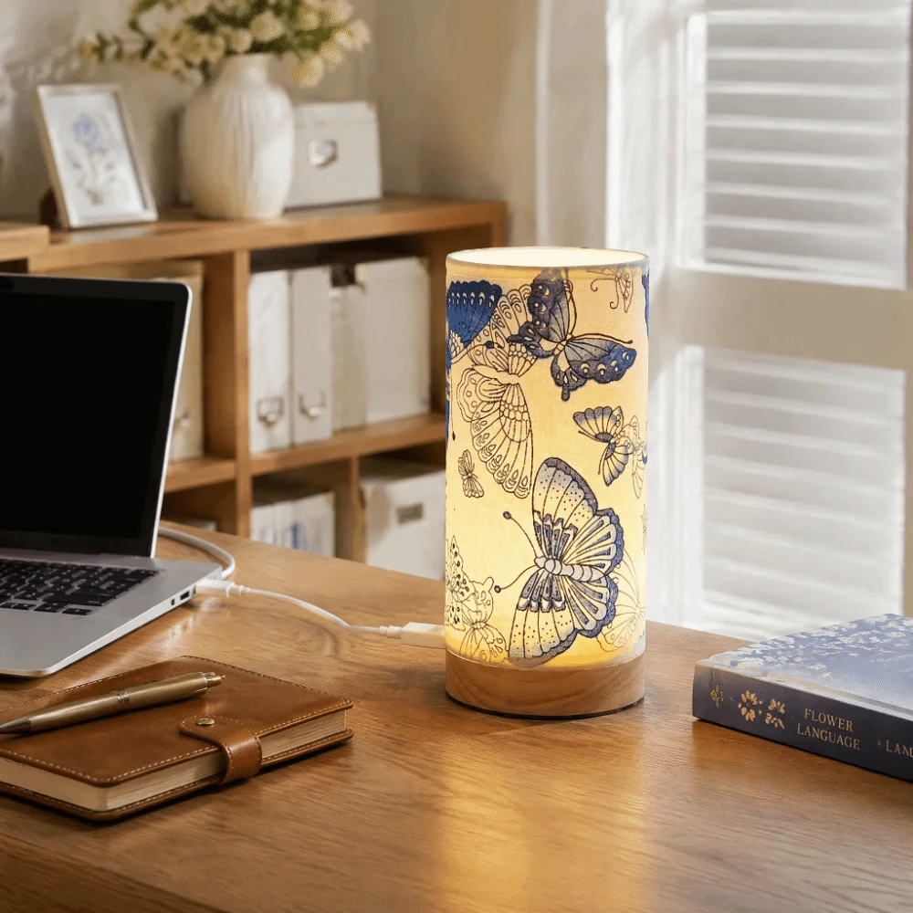 Small LED Bedside Night Lamp USB Plug in Linen Desktop Decoration Lamp Cylinder Lamp Shade Wooden Table Lamp Bedroom