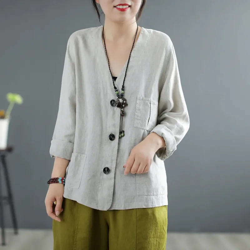 

Women's Light Gray Linen V-Neck Shirt With Buttons And Pockets For Casual Daily Comfortable Wear