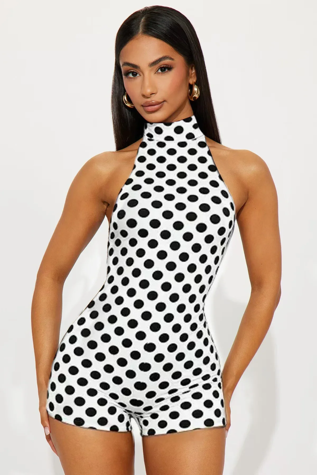 2026 Neu eingetroffen: Ärmelloser High-Neck Halter-Romper für Damen mit Rückenausschnitt, figurbetonter kurzer Overall für Abendveranstaltungen und Partys – Detail 13