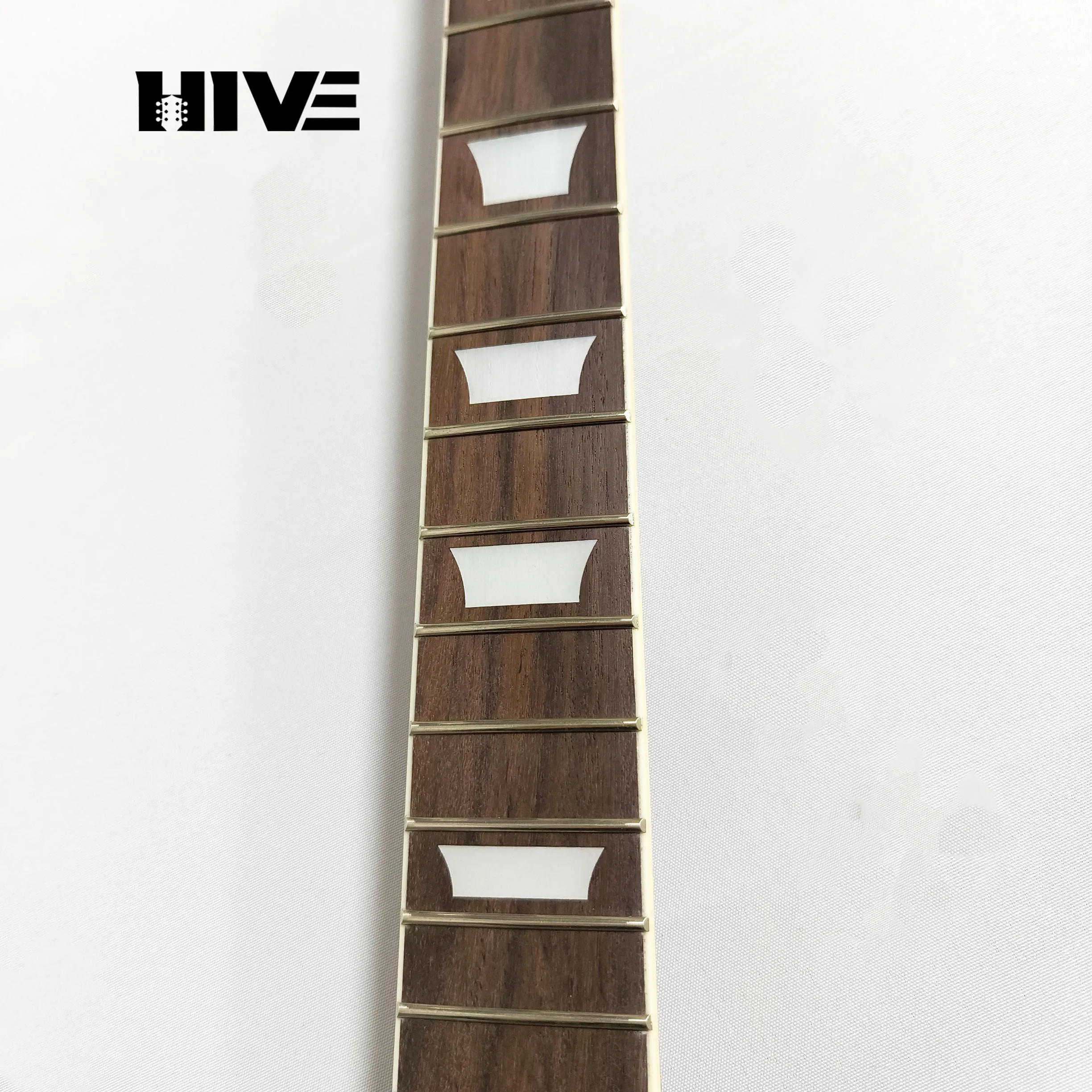 22 Grade Guitar Neck Mahogany and Redwood Fingerboard Painted Guitar Neck Suitable for LP Electric Guitar view 3