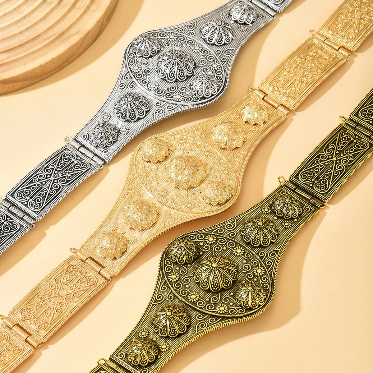 

Luxury Vintage Metal Ethnic Style For Women Belt Jewelry Long Adjustable Length Wedding Dress Waist Chain